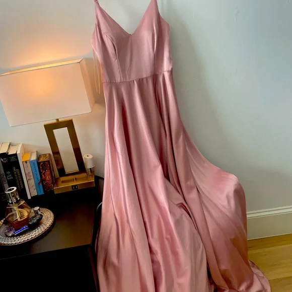 open lace back dress Windsor Bethanie Gown Pink – Hire For A Night main image 0